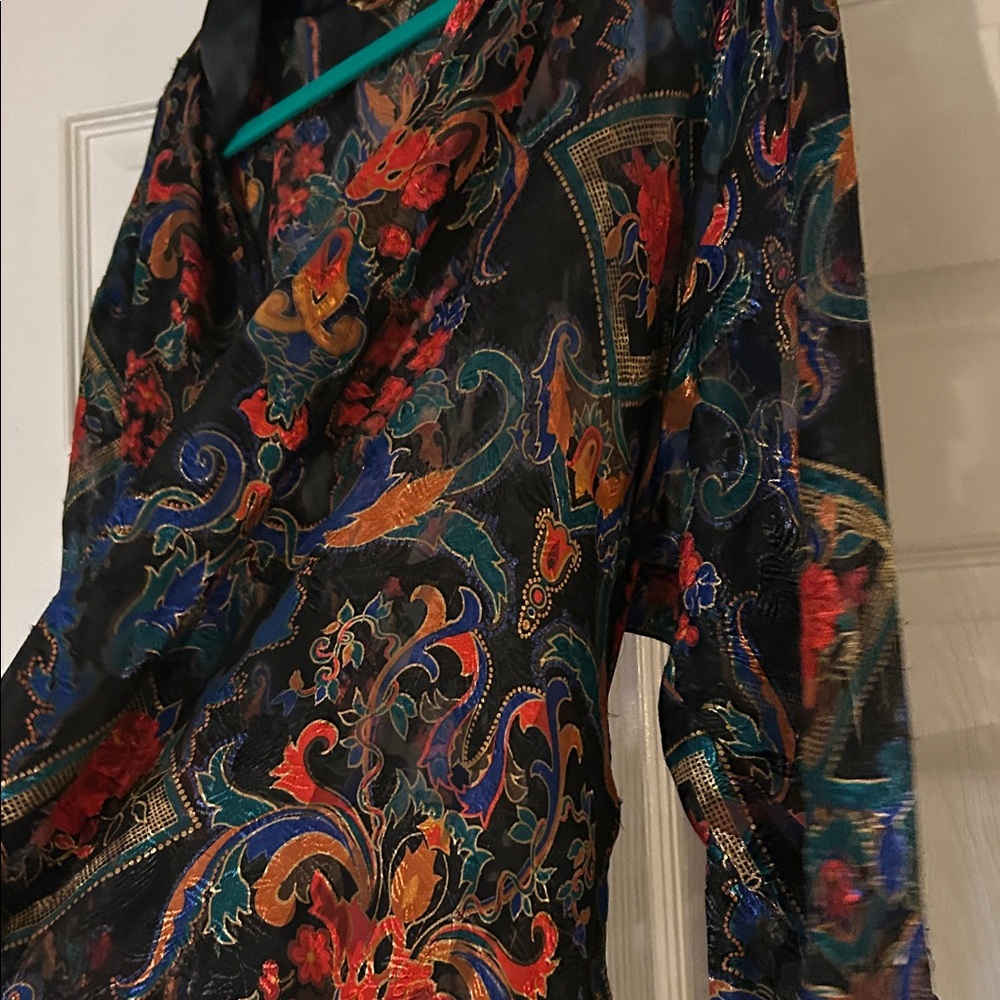 Victoria's Secret Multicolor Paisley Robe - Picture 4 of 8